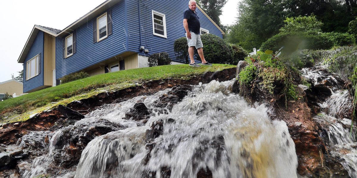 Millions of Americans have already moved away from flood-prone ‘climate abandonment areas,’ scientists find. They project huge flood risk in the Midwest through 2053 Millions of Americans have already moved away from flood-prone ‘climate abandonment areas,’ scientists find. They project huge flood risk in the Midwest through 2053