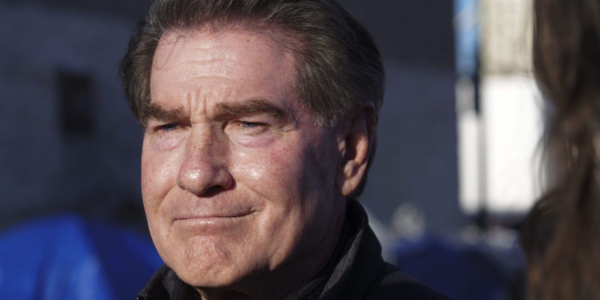 California Republican Steve Garvey refuses to say if he'll vote for Trump a third time - Vimarsana News