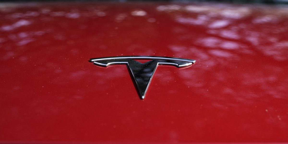 Tesla recalls nearly 200,000 vehicles because backup camera may not function while the car is in reverse