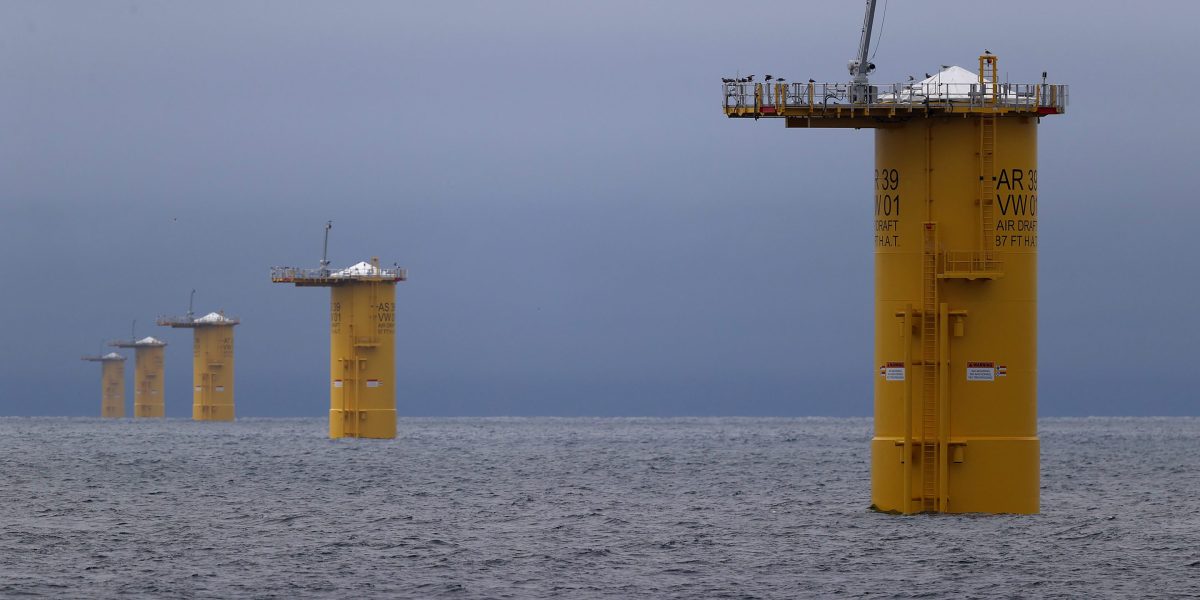 The U.S. clean energy push just marked a huge milestone as major offshore wind farms start powering the domestic grid for the first time ever - Vimarsana News