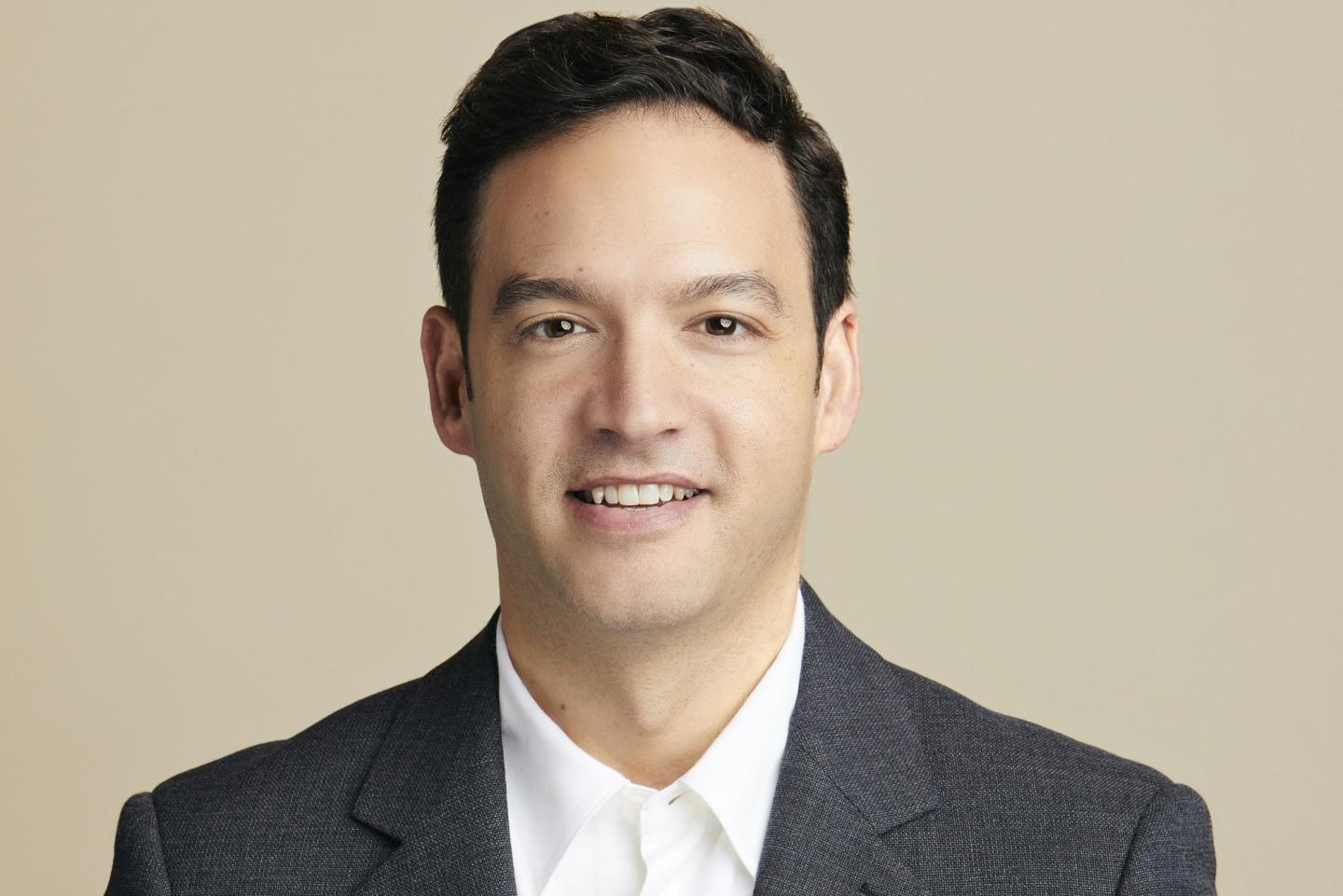 Headshot of Josh Simon