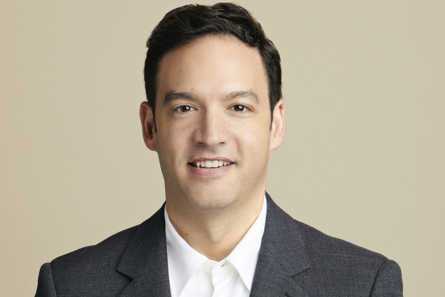 Headshot of Josh Simon