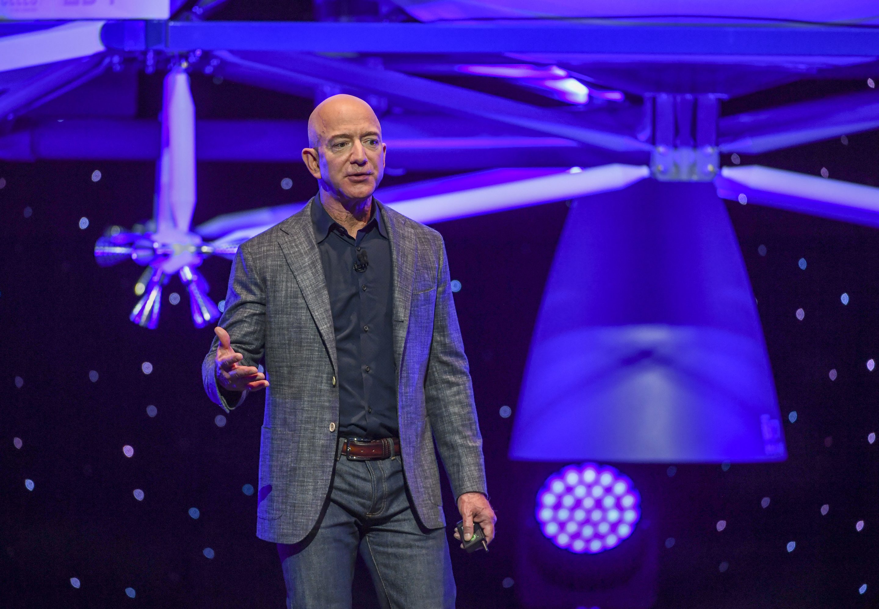 Jeff Bezos's space travel is aimed at protecting Earth - Vimarsana News